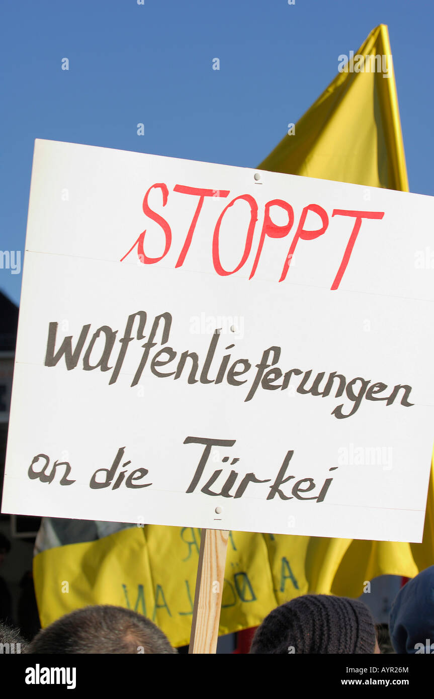 (Allemand) 'Stop à cargaisons d'armes à la Turquie" signe à une protestation contre la 2008 Conférence de Munich sur la politique de sécurité, Munich, Bavar Banque D'Images