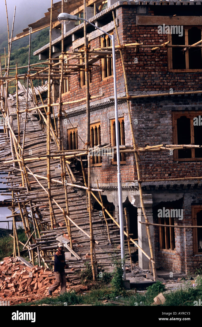 Les échafaudages en bambou d'un bâtiment, Punakha, Bhoutan Banque D'Images