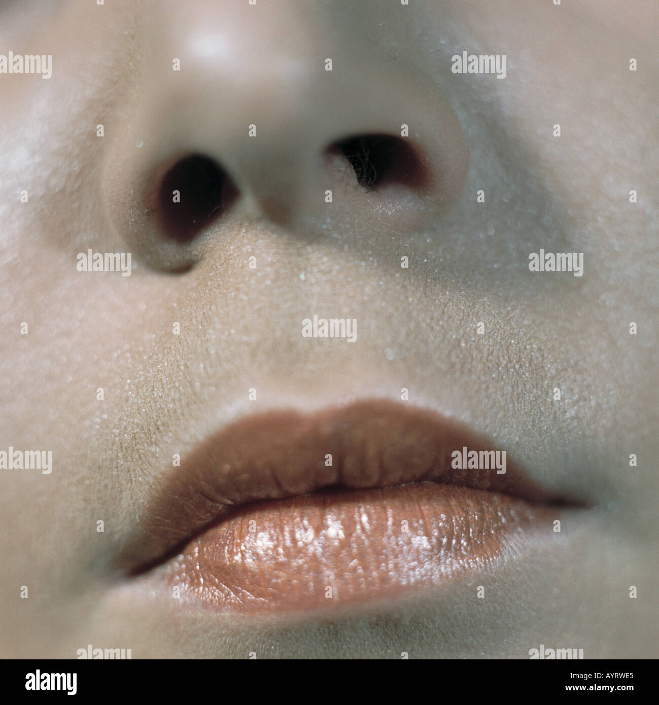 Maedchen, Gesichtspartie, Teilansicht von Mund und Nase, geschminkte Lippen, Schminke, Monika Banque D'Images