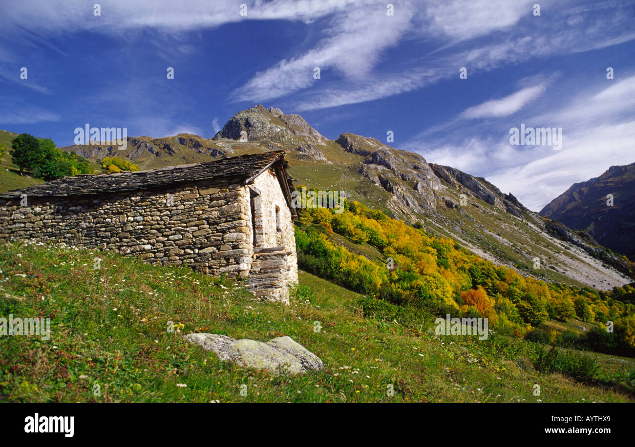 Cabane de bergers près de Les Chapieux, Alpes, France Banque D'Images