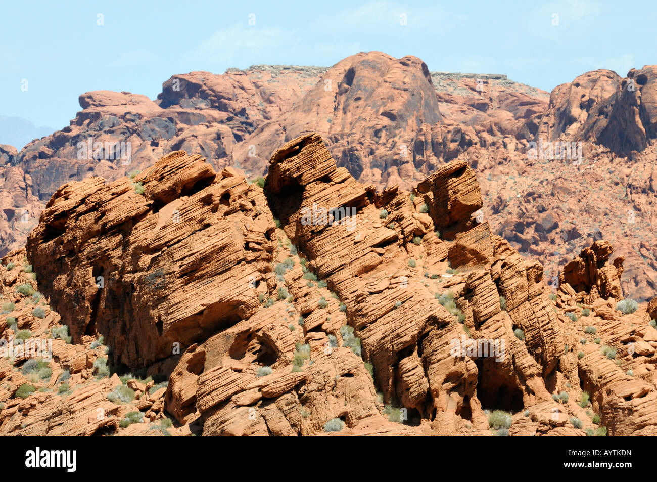 Montagne et rock formation dans le parc national de la Vallée de Feu au Nevada Banque D'Images