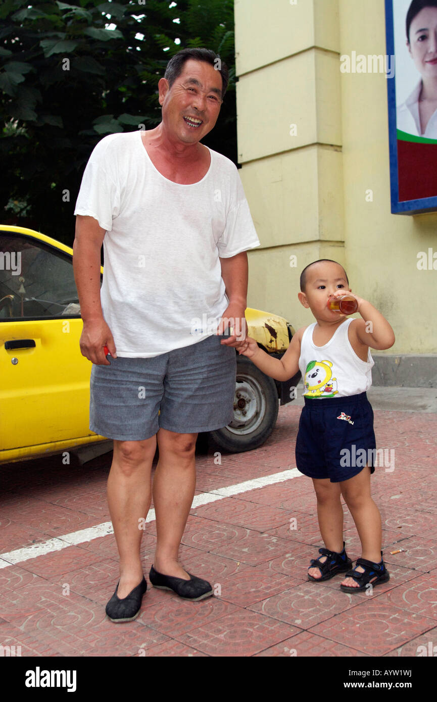 Grand-père et petit-fils Beijing Chine Banque D'Images