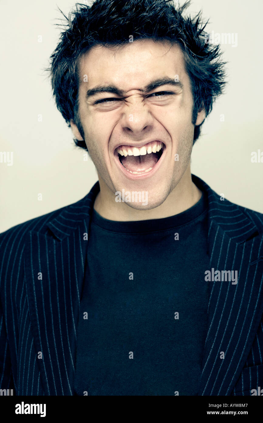 Jeune mec funky avec attitude Banque D'Images