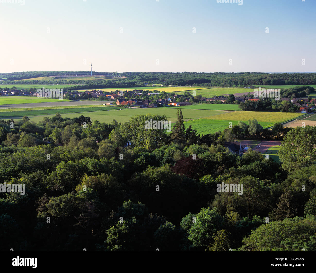 Panoramablick vom Wasserturm dans Die Landschaft zu den Suechtelner-Hoehen Niederrhein, Viersen, Allemagne Banque D'Images