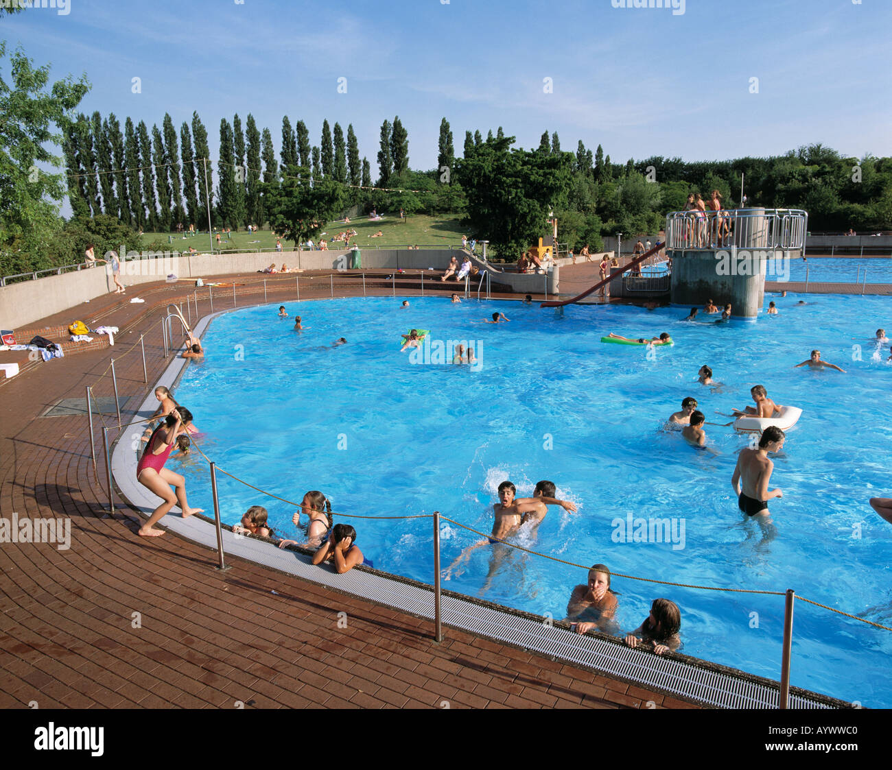 Piscine Exterieure Nord