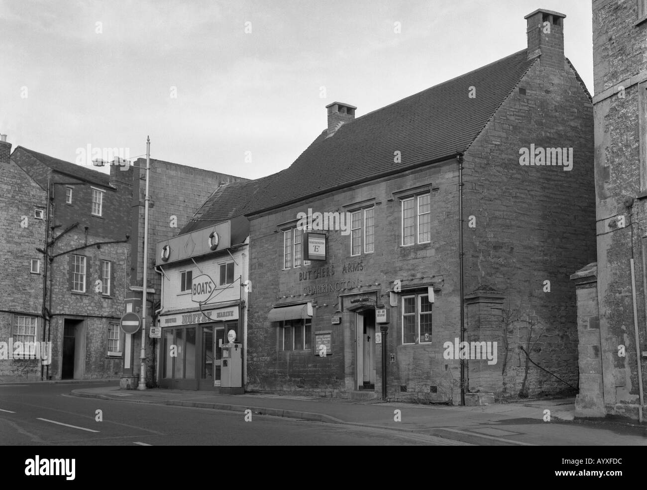 Carisbrooke arms hendford yeovil somerset Angleterre 1973 aucune 0020 pré Banque D'Images