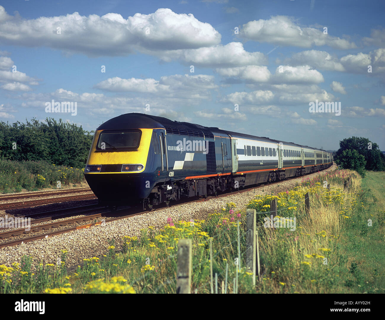 Midland Mainline TVH près de Oakley Banque D'Images