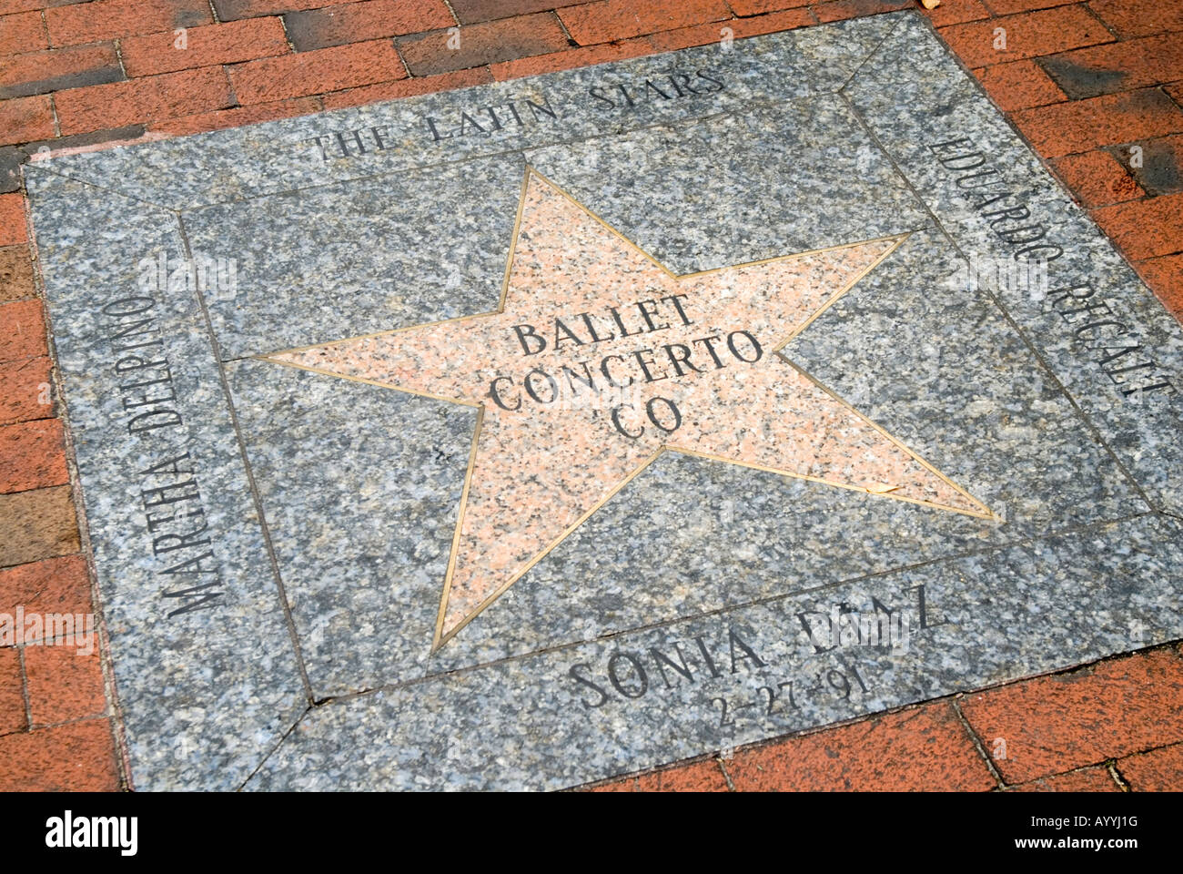 Star célèbre Concerto Ballet sur Calle Ocho walk of fame dans Little Havana Miami, USA Banque D'Images