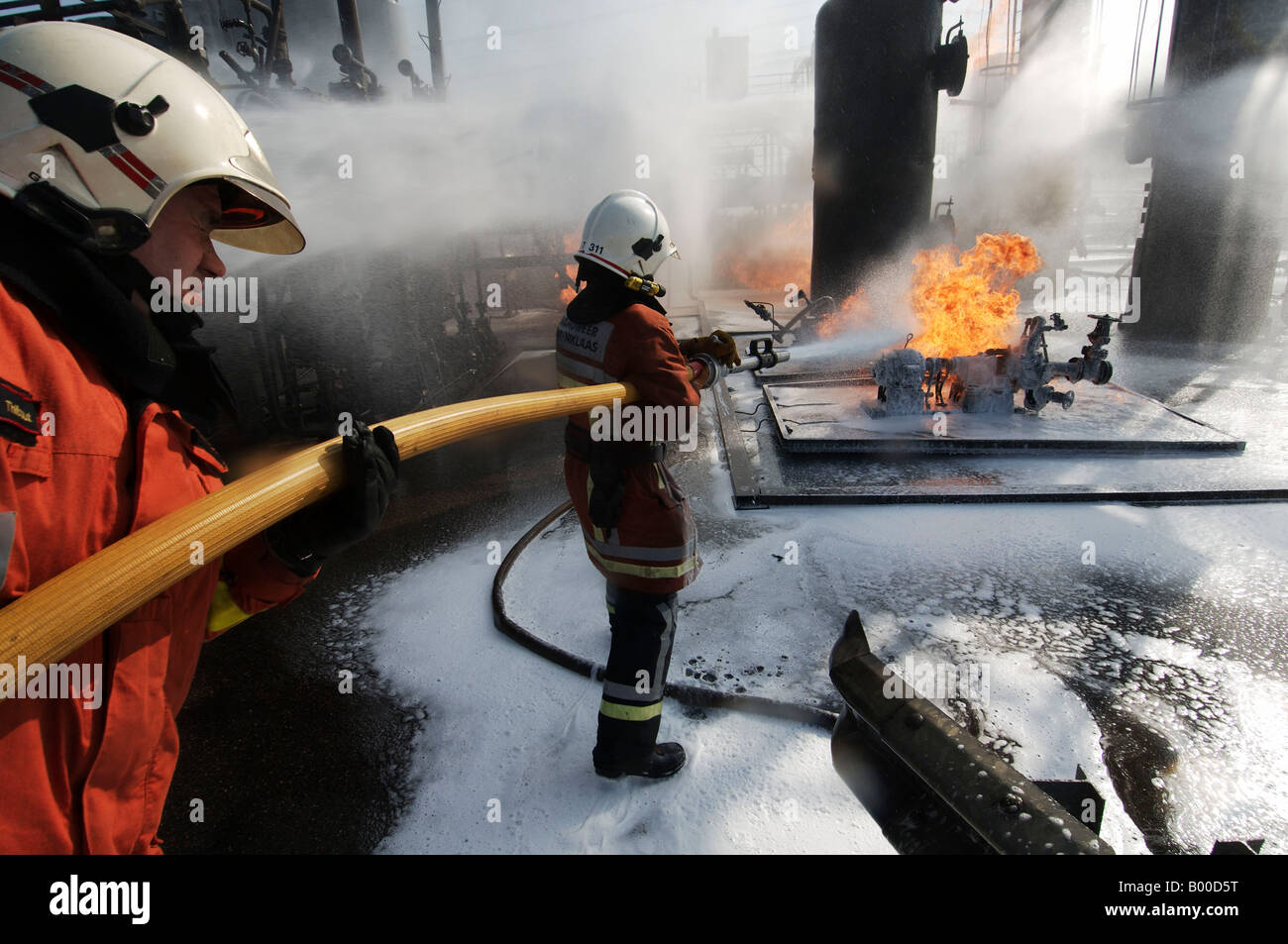 Port de Rotterdam Maasvlakte Risc Falck et la formation à la sécurité incendie Banque D'Images