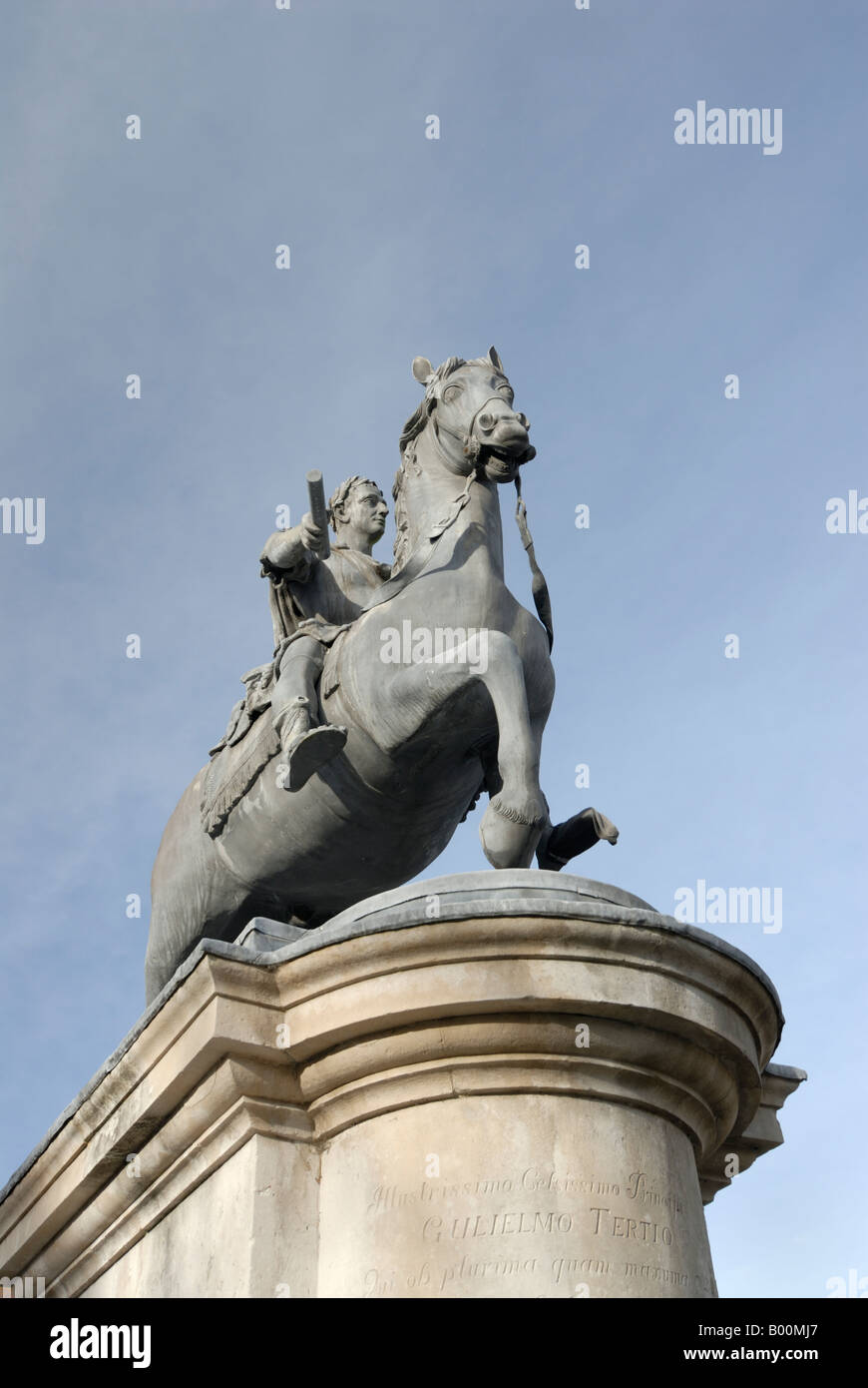 Statue du Roi William III à cheval à Petersfield Hampshire UK Banque D'Images