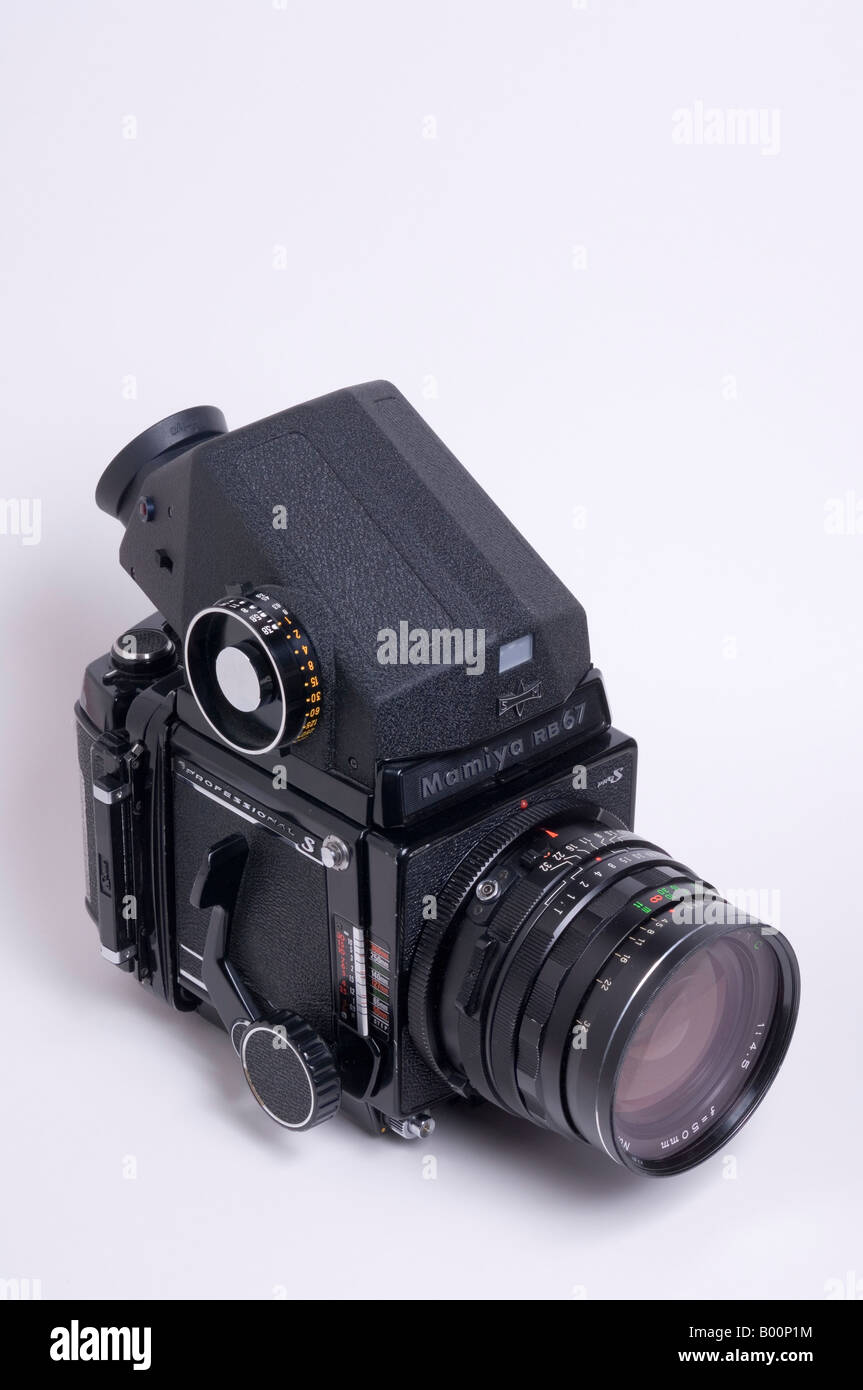 Mamiya RB67 appareil photo de format moyen d'un compteur avec Tête de prisme et rotation de retour et l'objectif attatched Banque D'Images