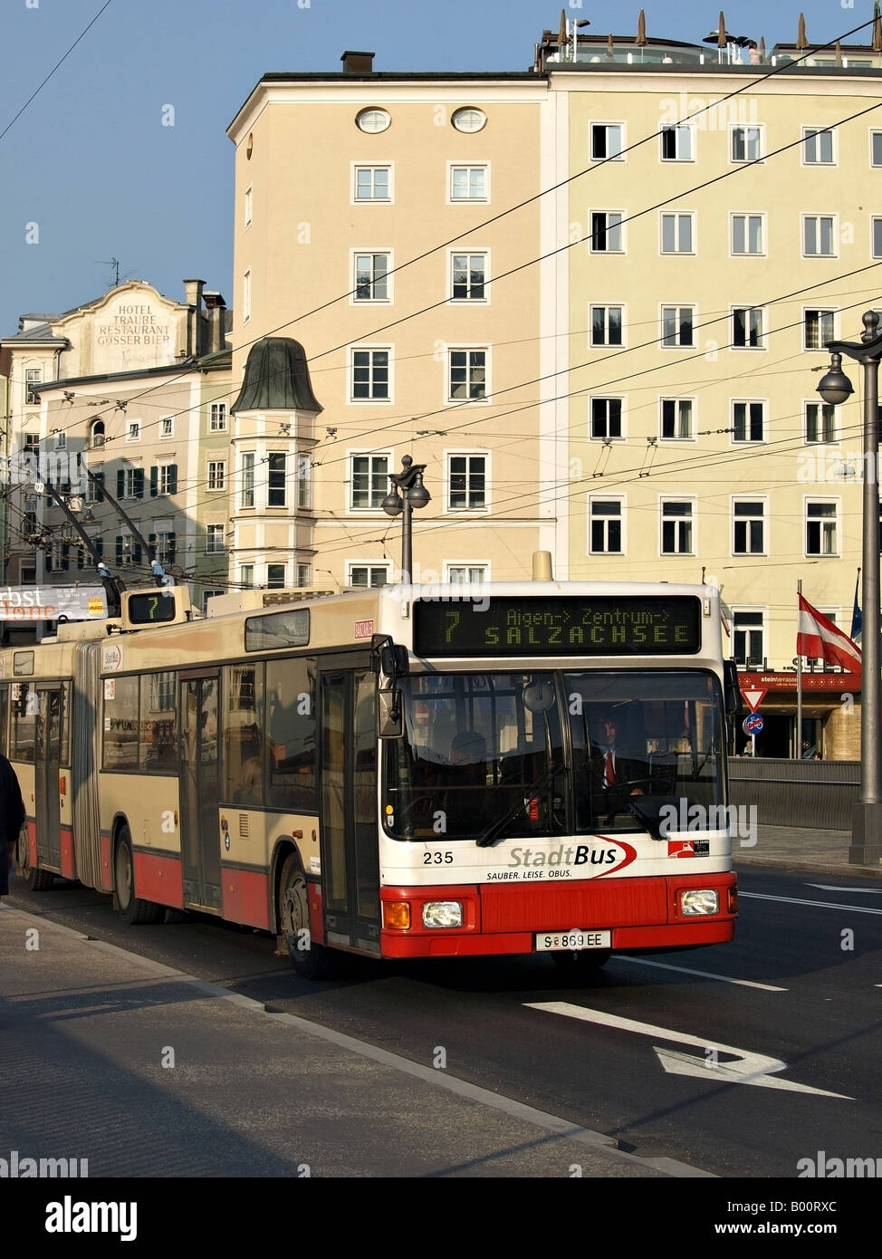 Trolleybus Salzbourg Autriche Banque D'Images