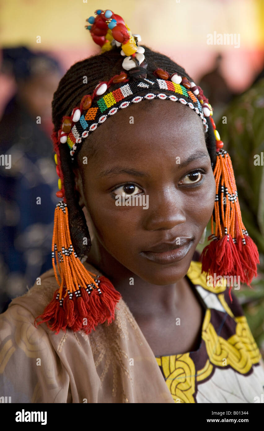 Mali Gao Une femme au march  Songhay de Gao avec une 