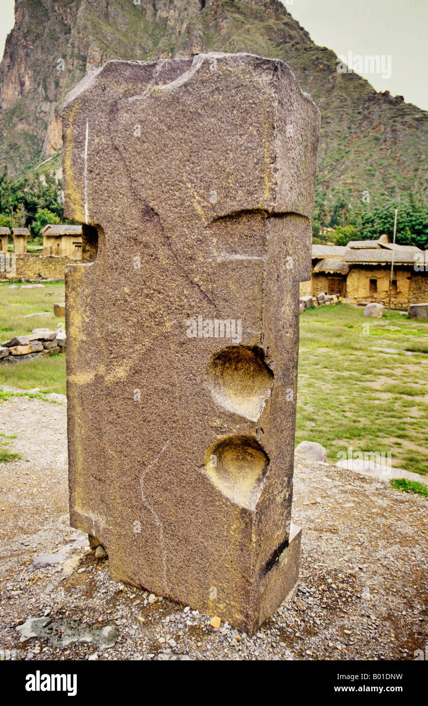 L'art de la sculpture sur pierre Vallée Sacrée Ollantaytambo Pérou Banque D'Images
