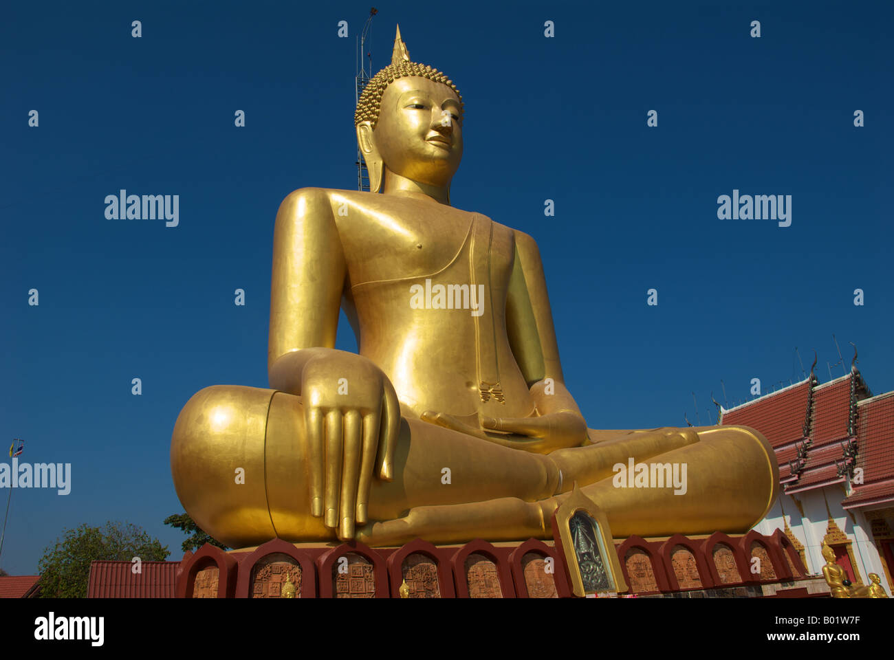 Bouddha assis Ban Wat Province Thaïlande Sukhothai Lom Banque D'Images