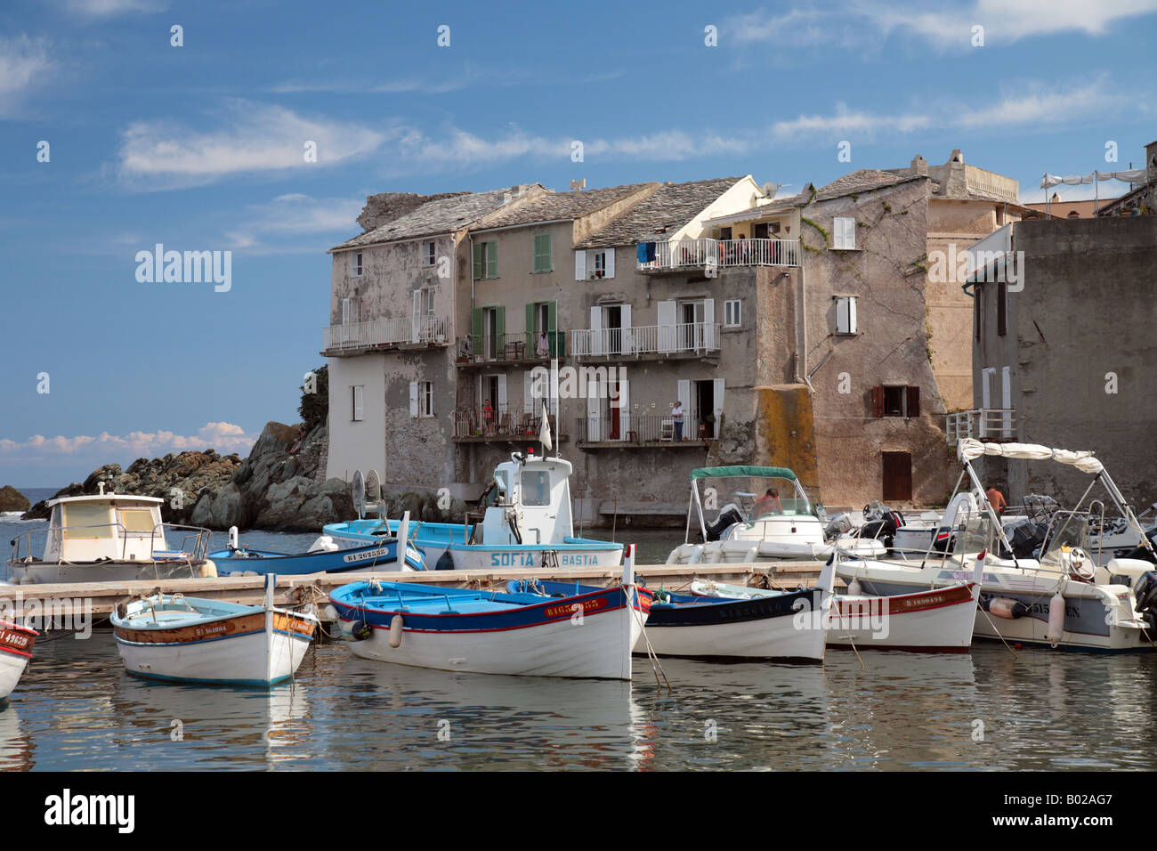 Bateaux dans port' 'Erbalunga Corse France Banque D'Images