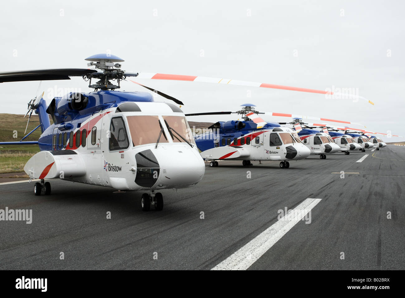 Bristows hélicoptères Sikorsky S-92 de l'aéroport à Scatsta utilisé pour transporter les travailleurs du pétrole offshore Banque D'Images