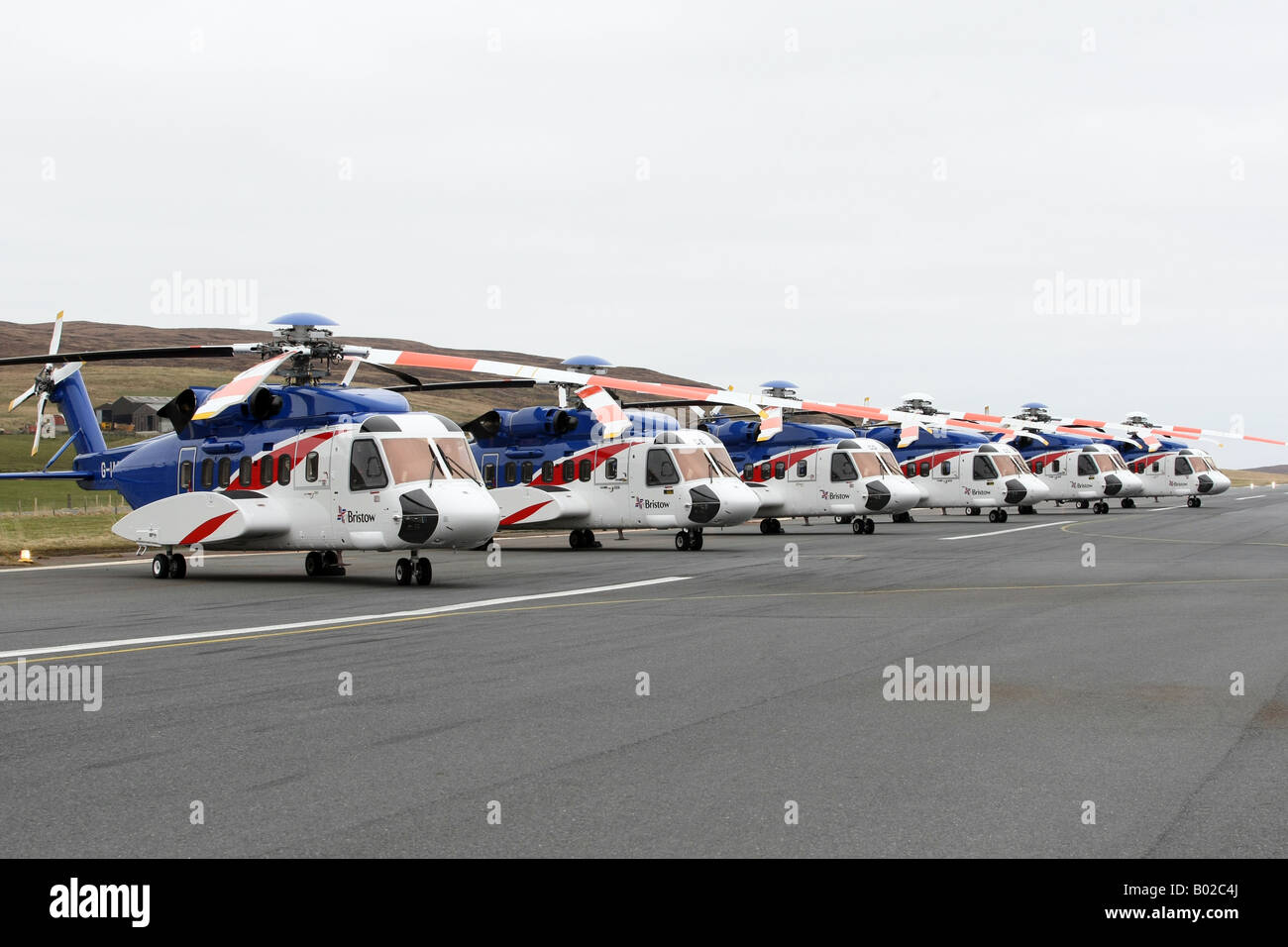 Bristows hélicoptères Sikorsky S-92 de l'aéroport à Scatsta utilisé pour transporter les travailleurs du pétrole offshore Banque D'Images