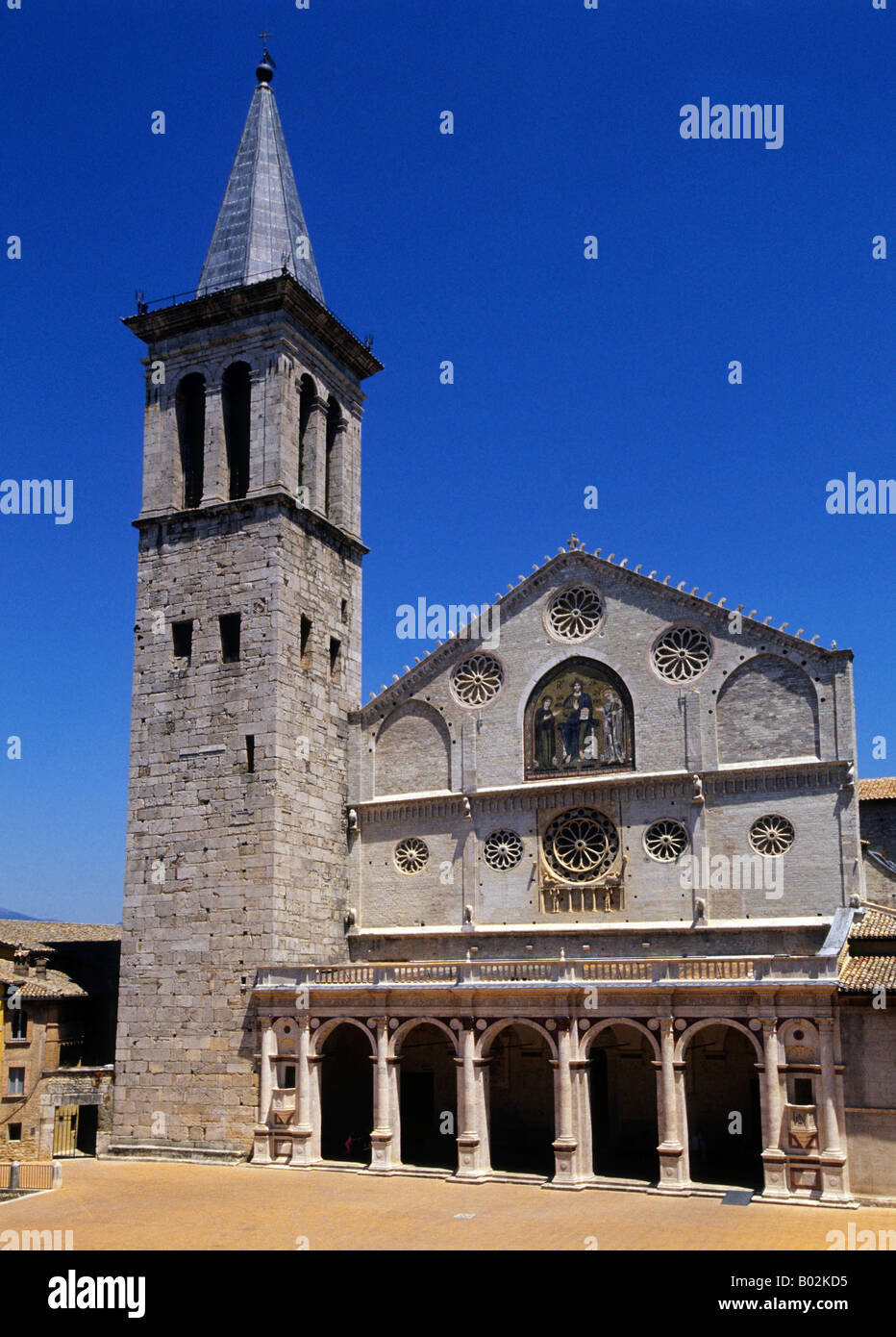 Place de la cathédrale de Spolète en Ombrie Italie Banque D'Images