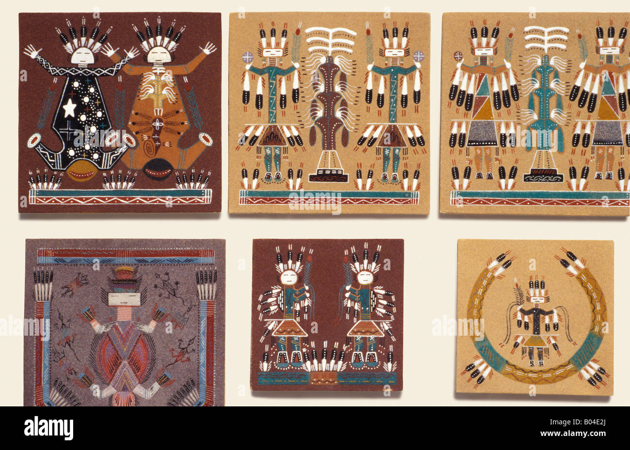 Peintures de sable navajo sur les carreaux affiché à la vente à la cérémonie indienne intertribal à Gallup NM. Photographie Banque D'Images