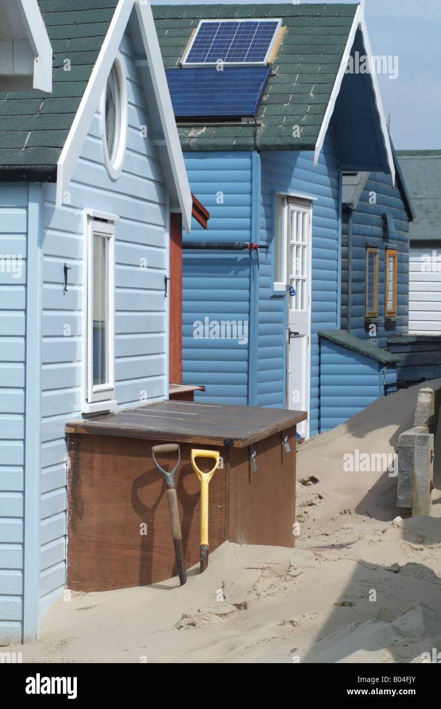 Maisons de Plage en bois Banc de Mudeford Dorset England UK Banque D'Images