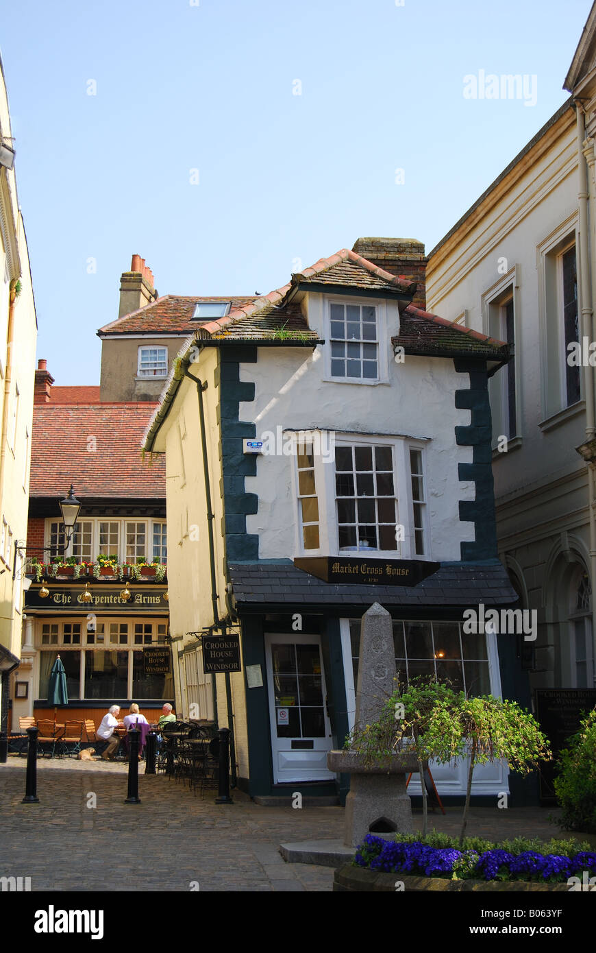 Le Crooked House of Windsor, High Street, Windsor, Berkshire, Angleterre, Royaume-Uni Banque D'Images