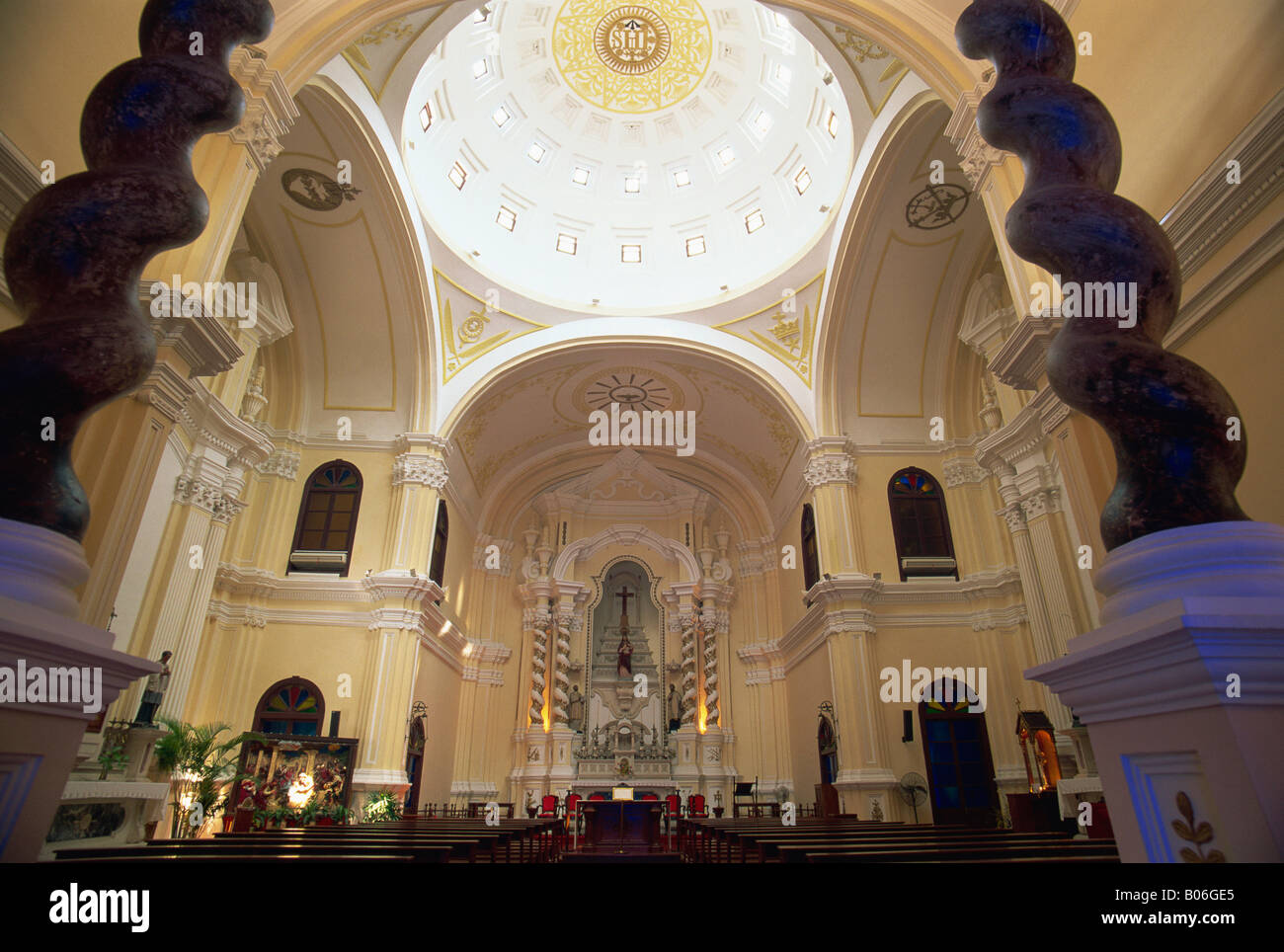 La Chine, Macao, l'intérieur de l'église St.Joseph Banque D'Images