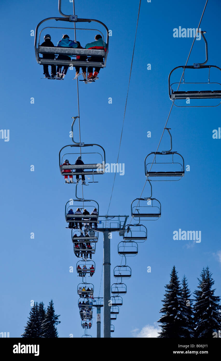 Les remontées mécaniques en fonctionnement à Le Pleney, Morzine, France, Union européenne. Banque D'Images