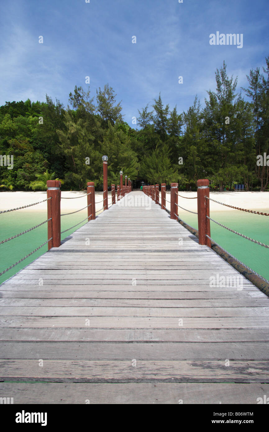 Jetée sur Pulau Manukan, Parc National de Tunku Abdul Rahman, Kota Kinabalu, Sabah, Bornéo Malaisien Banque D'Images