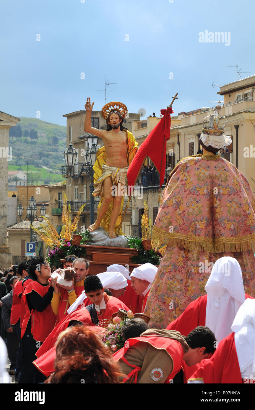 Procession de Pâques, Pietraperzia, Sicile, Italie Banque D'Images