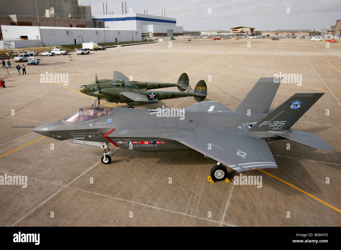 Lockheed Martin F 35 Lightning II et Lockheed P 38 Lightning Lockheed