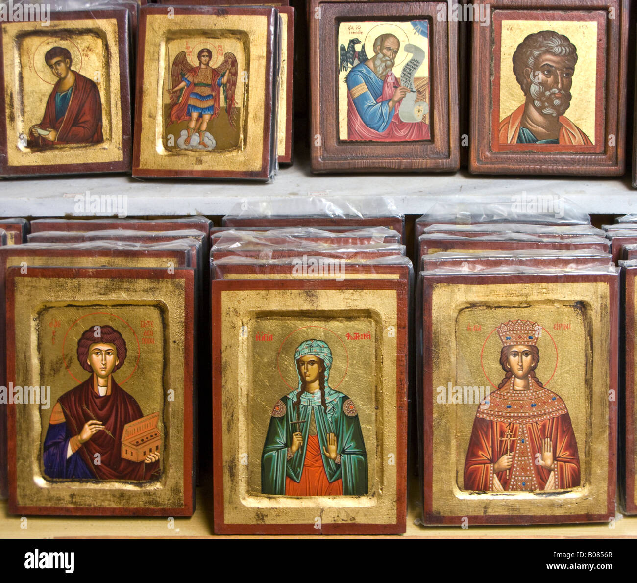 Icônes de souvenirs, boutique touristique, monastère d'Hosios Loukas, Béotie province, Grèce Banque D'Images