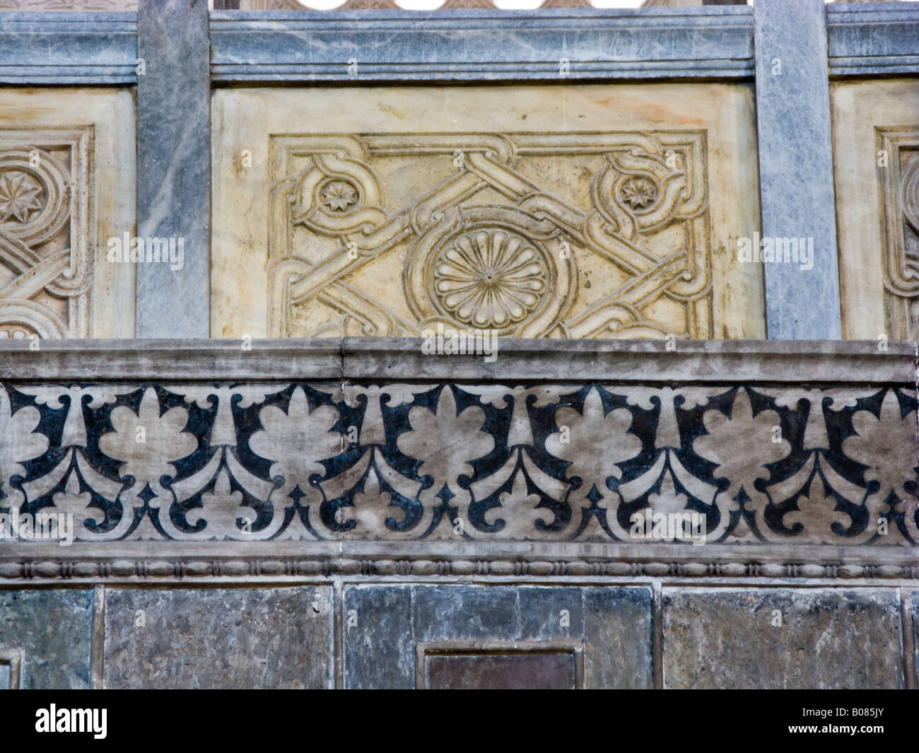 Lambris de marbre Katholikon, église d'Hosios Loukas monastère Grèce Banque D'Images