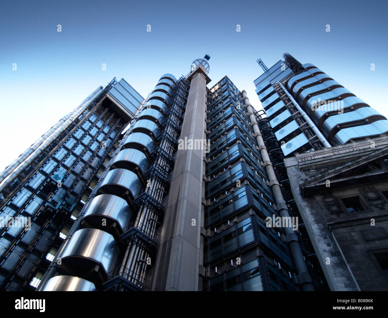 Le Lloyds building ultra-moderne par l'architecte Richard Rogers au coeur de la ville de London UK Banque D'Images