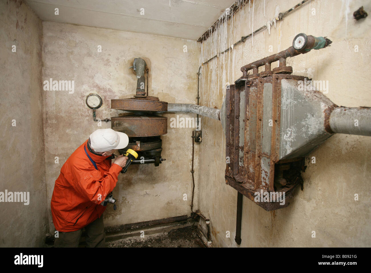 A bunker ventilation system Banque de photographies et d'images à haute  résolution - Alamy