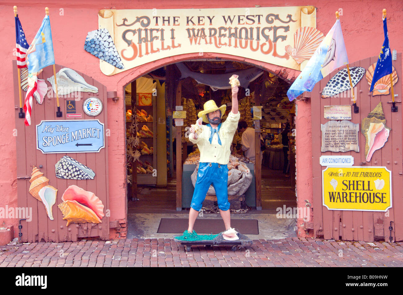 L'entrée de l'usine Shell Key West dans Mallory Square Key West Florida USA Banque D'Images
