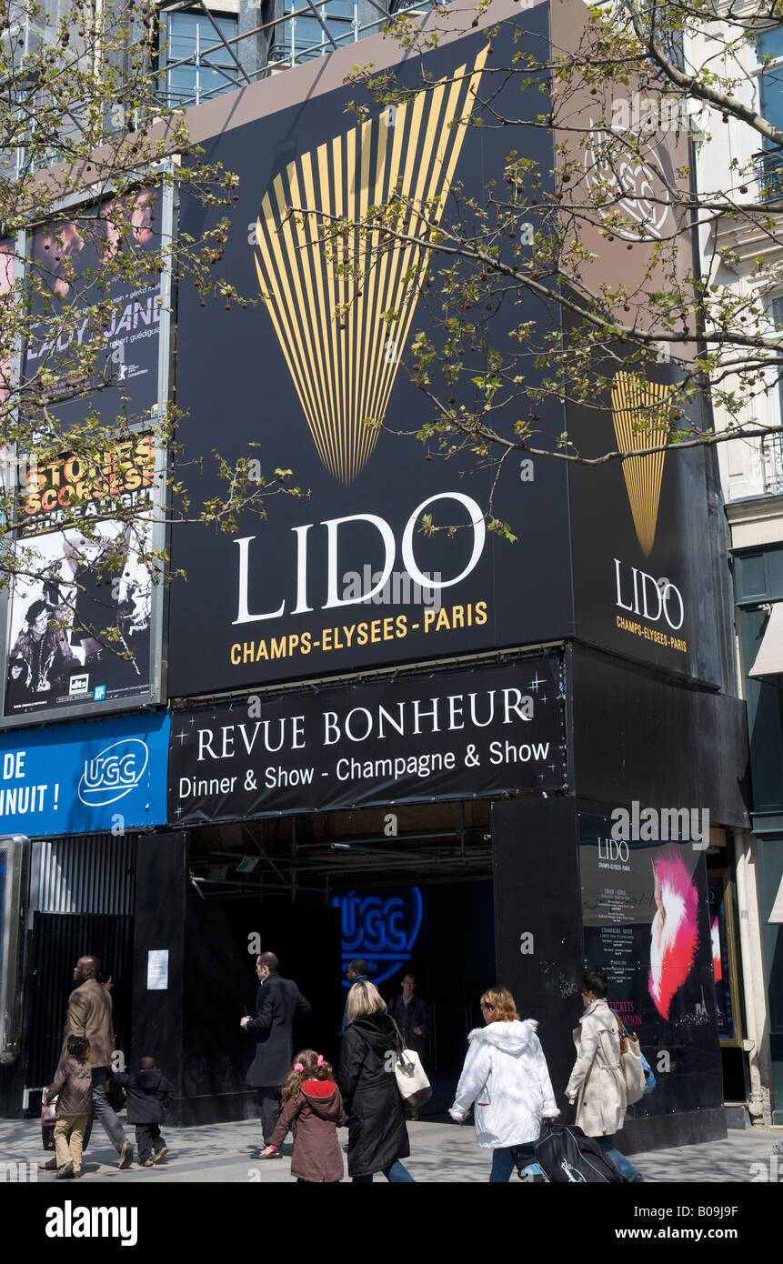 Lido dans les Champs Elysées à Paris Banque D'Images