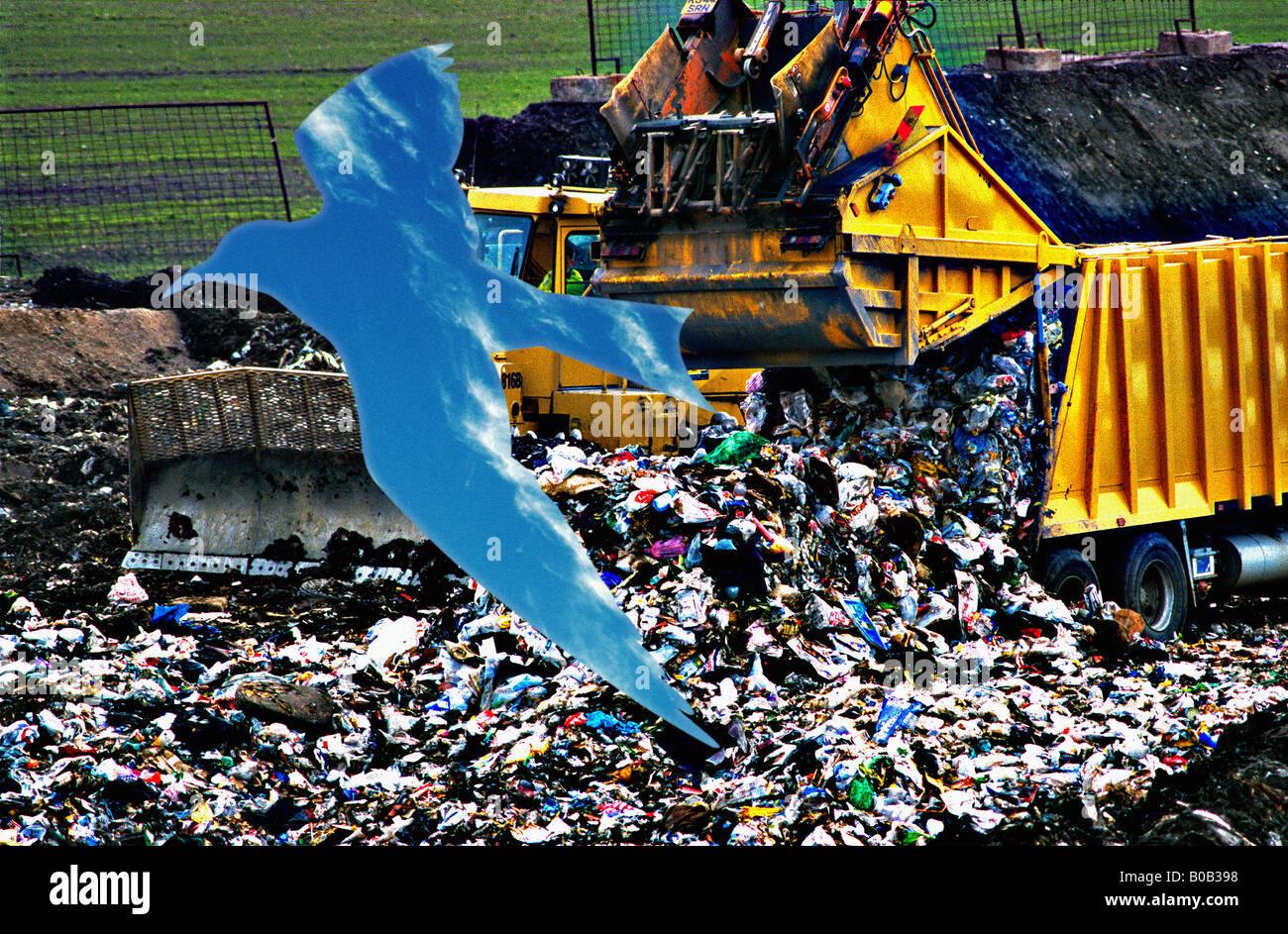 L'aménagement du site de remplissage avec un ciel bleu dans la forme d'un oiseau Banque D'Images L'aménagement du site de remplissage avec un ciel bleu dans la forme d'un oiseau Banque D'Images