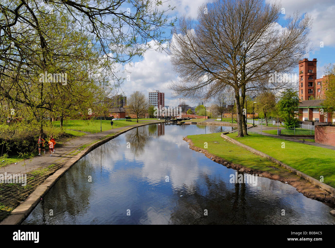 Rochdale Canal dans la zone du bassin de Jean-François tardif de Miles Platting à Manchester. Banque D'Images Rochdale Canal dans la zone du bassin de Jean-François tardif de Miles Platting à Manchester. Banque D'Images