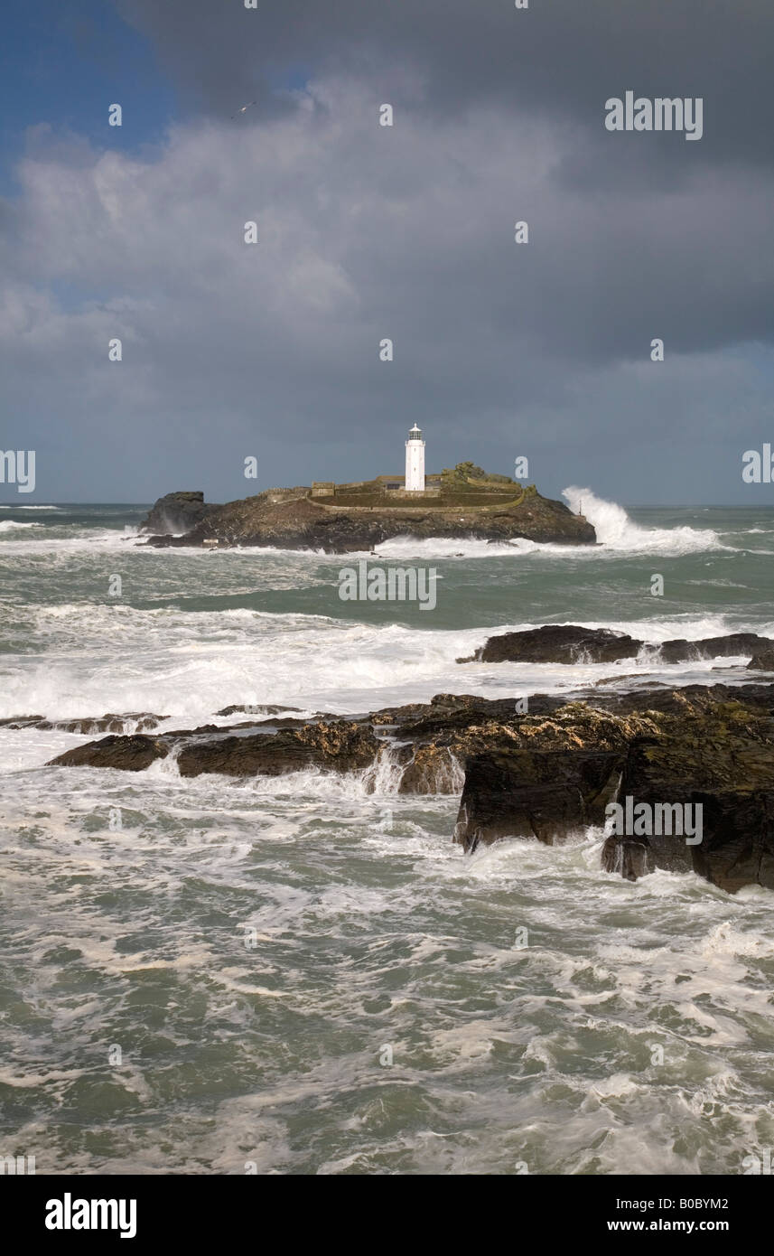 Conditions de tempête cornwall godrevy lighthouse Banque D'Images