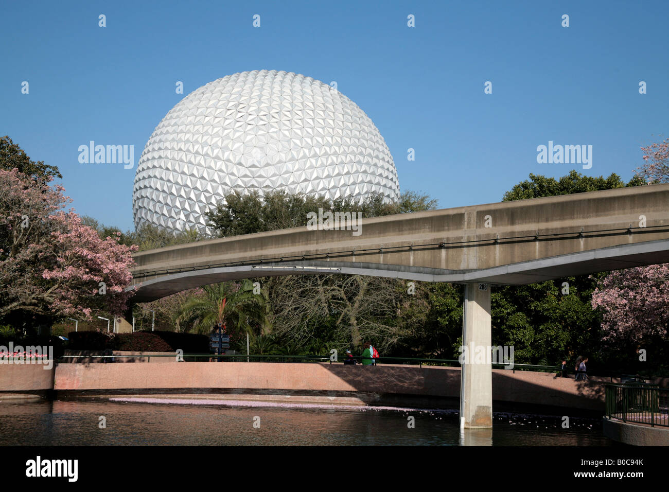 Epcot Center Globe motifs géométriques et de détails. Pour un usage éditorial uniquement. Banque D'Images
