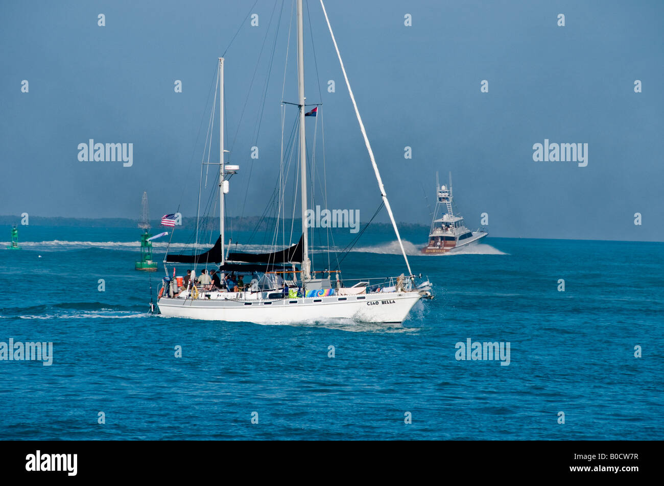Ketch et bateau à l'extérieur du port de Key West en Floride Banque D'Images