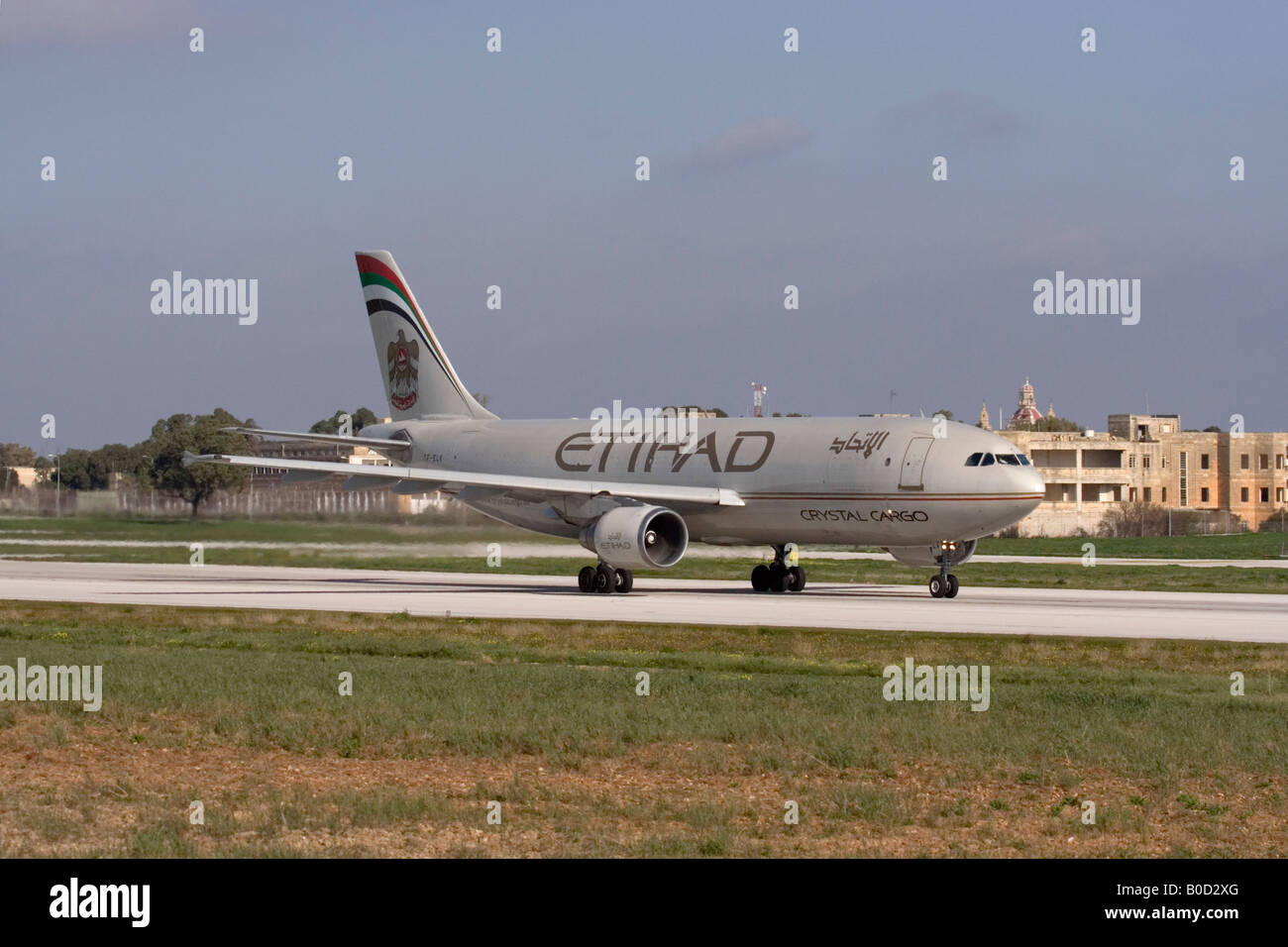 Etihad Crystal Cargo Airbus A300 au départ de Malte Banque D'Images