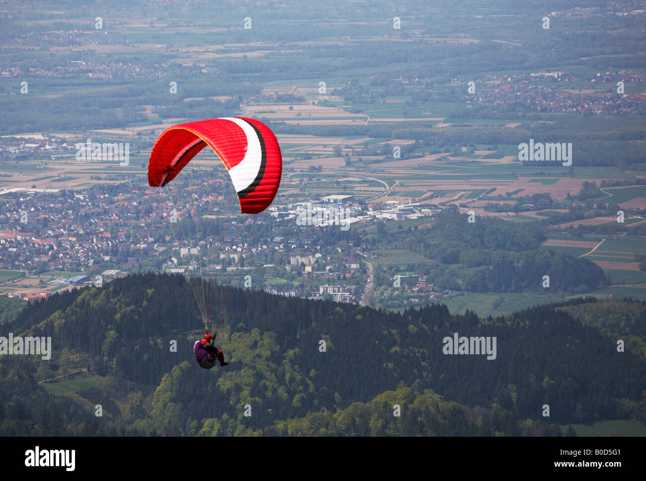 Descente en parapente de Kandel Montagne Forêt Noire Allemagne Banque D'Images