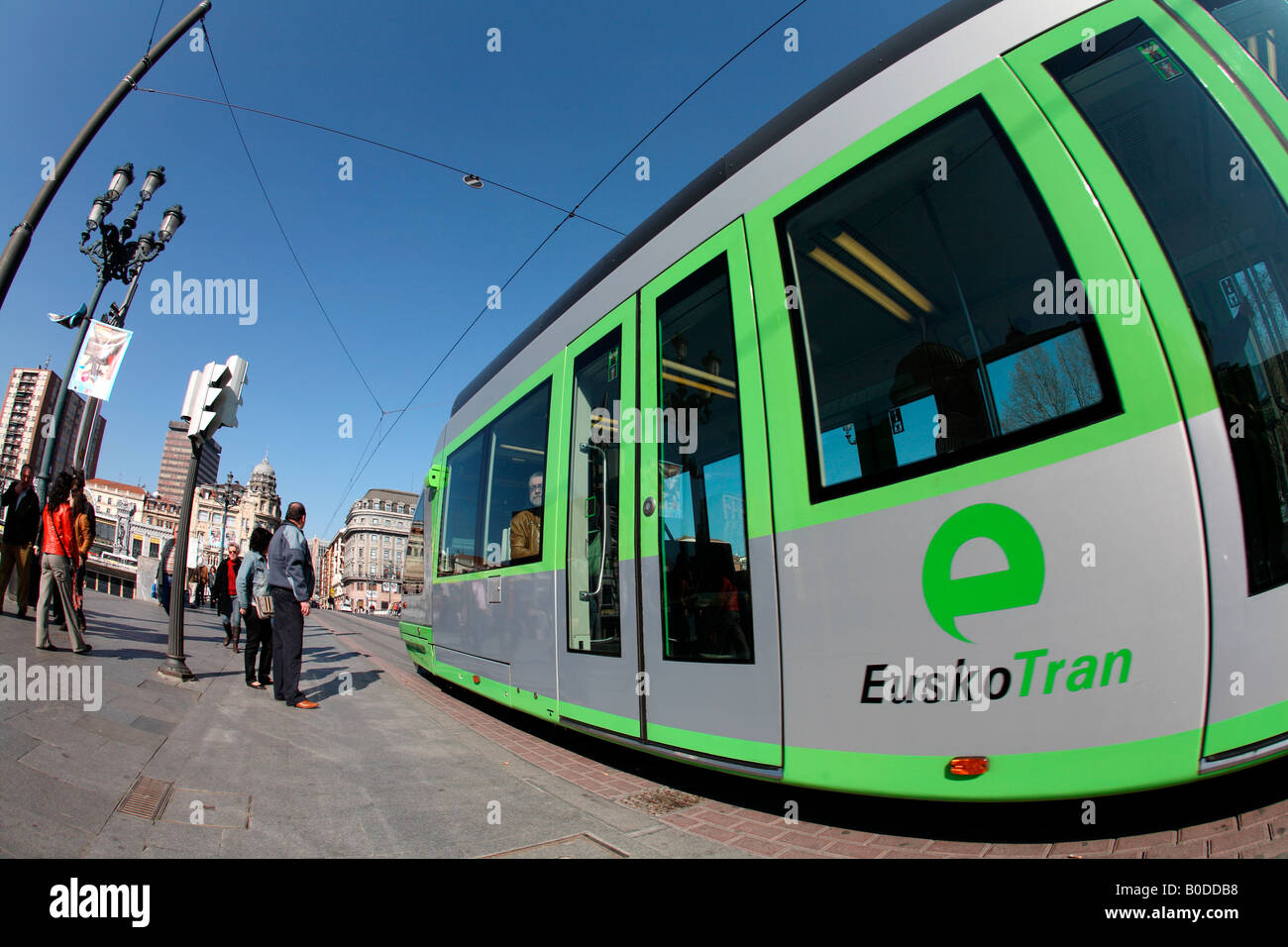 EUSKOTREN SUR PONT ARENAL BILBAO BIZKAIA ESPAGNE PAYS BASQUE Banque D'Images