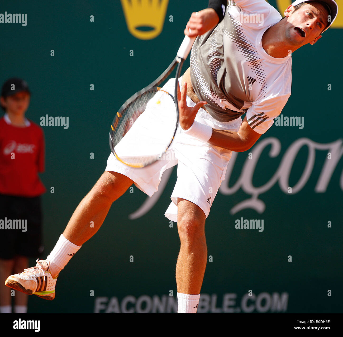 Novak Djokovic en action à l'ATP Masters. Banque D'Images Novak Djokovic en action à l'ATP Masters. Banque D'Images