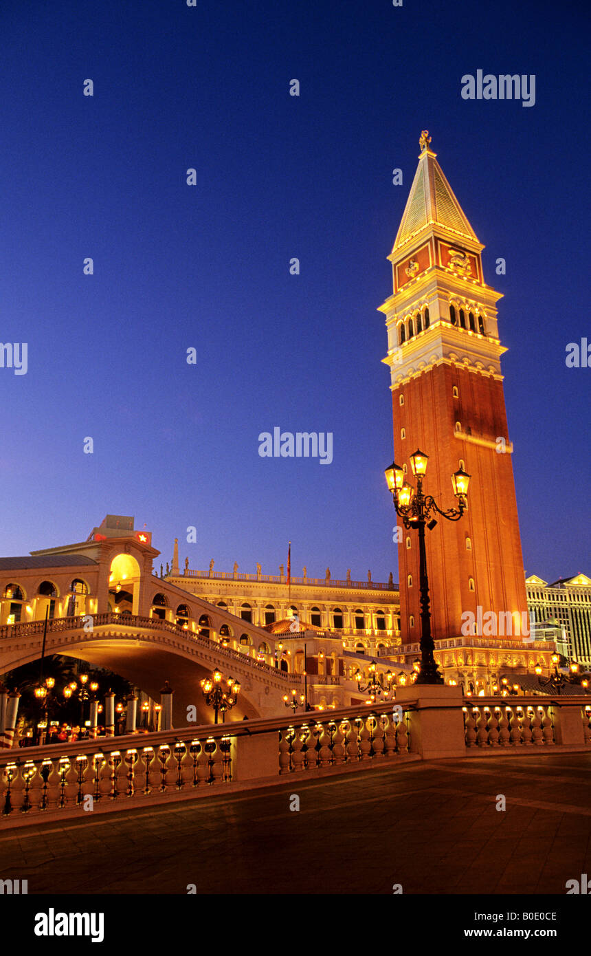 L'extérieur de l'hôtel vénitien et Casino Las Vegas NEVADA USA Banque D'Images