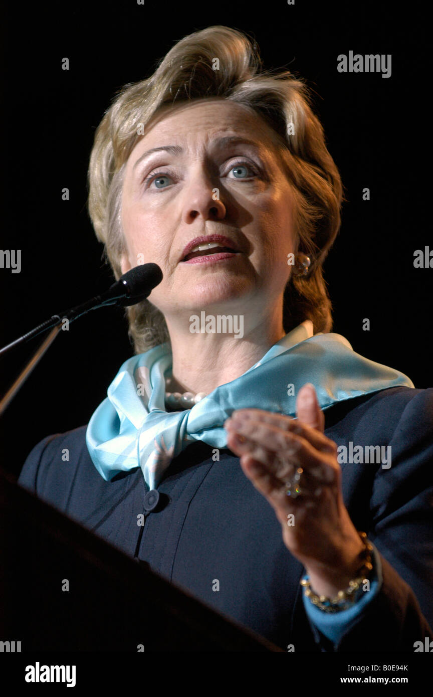 Hillary Clinton parle à un National Air Traffic Controllers Association réunion à Washington DC. Banque D'Images