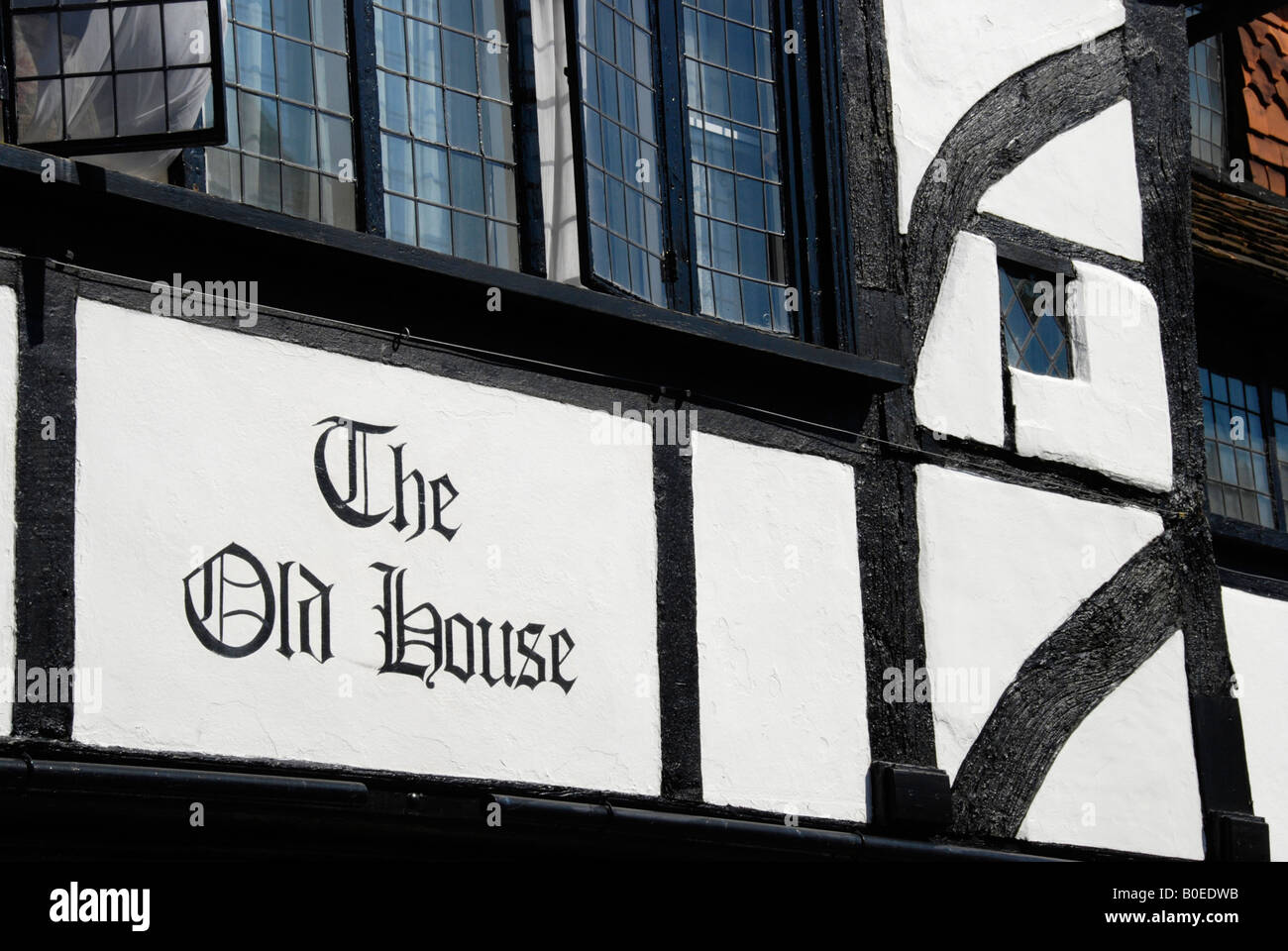 La vieille Maison noir et blanc bâtiment à colombages dans la rue de l'Église GODALMING Surrey England UK Banque D'Images