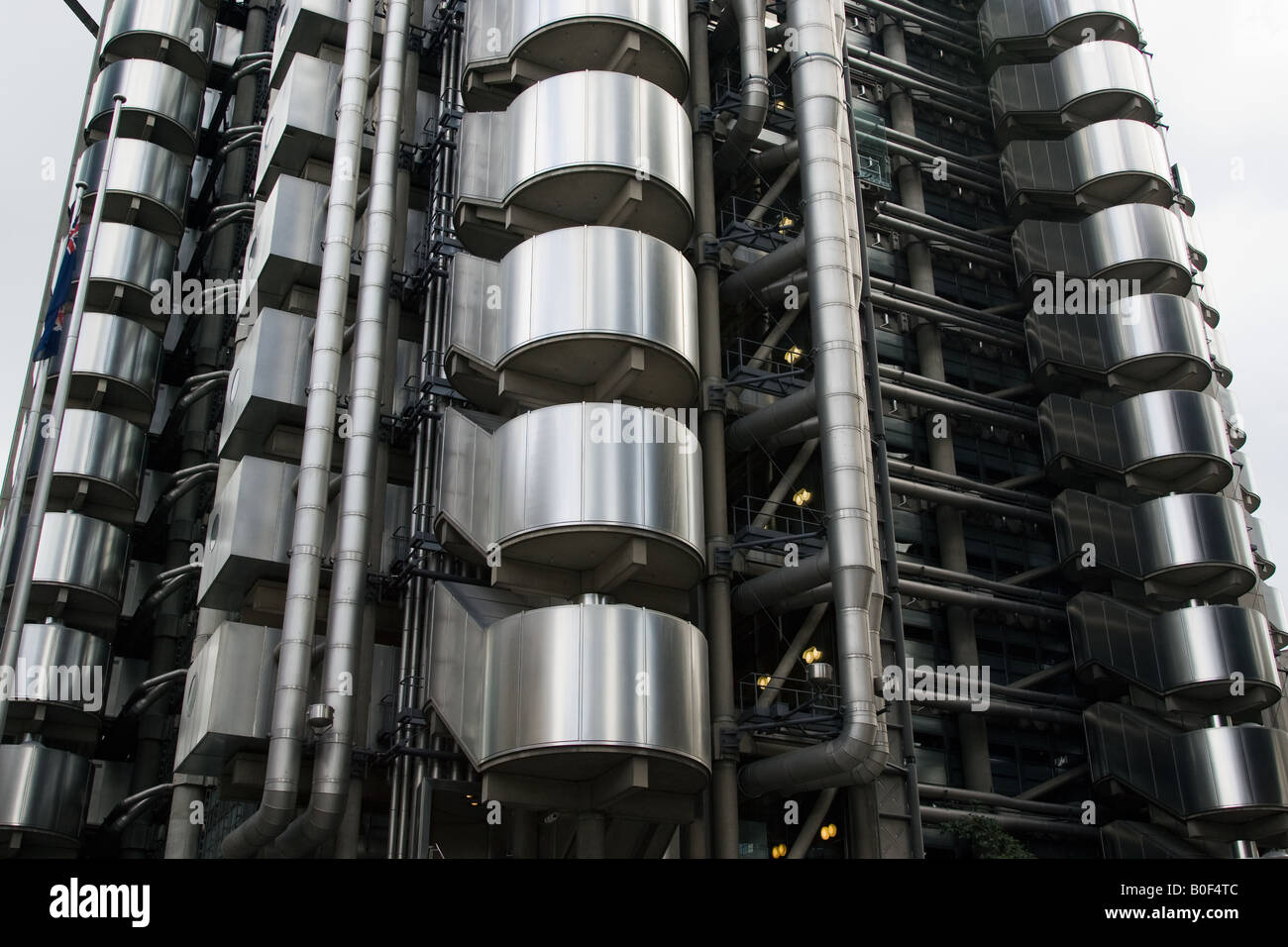 Le bâtiment des bureaux de Lloyd Lloyds de Londres à la ville Londres Angleterre Royaume-Uni Banque D'Images